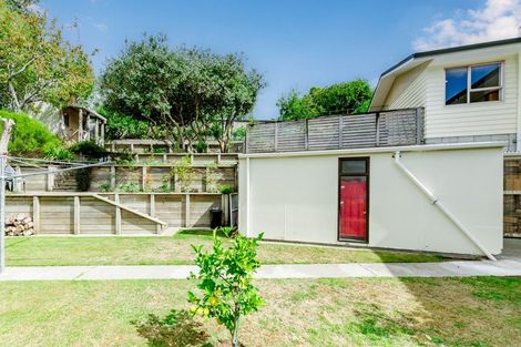 Photo of property in 14 Sydney Crescent, Raumati South, Paraparaumu, 5032