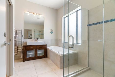 Photo of property in 156 Waterways Parade, Pauanui, Hikuai, 3579