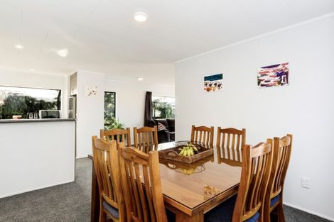Photo of property in 130 Osprey Drive, Welcome Bay, Tauranga, 3112