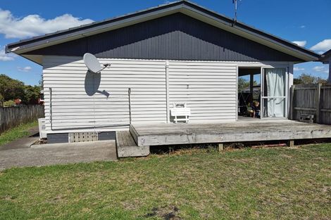 Photo of property in 5 Okataina Street, Pakuranga Heights, Auckland, 2010