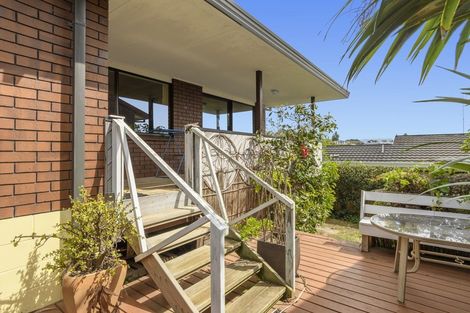 Photo of property in 74 Harbour View Road, Omokoroa, 3114