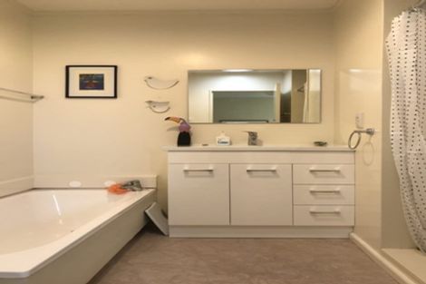 Photo of property in 1/20 Gaya Grove, Ngaio, Wellington, 6035