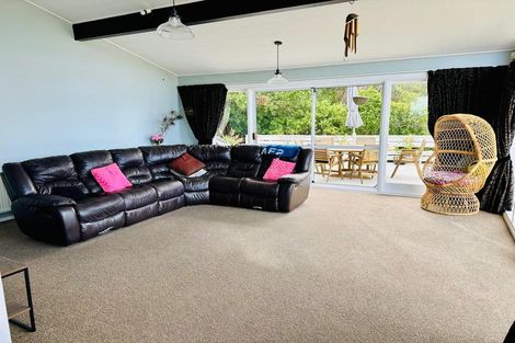 Photo of property in 93b Normandale Road, Normandale, Lower Hutt, 5010