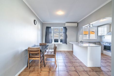 Photo of property in 8 Clifton Street, Windsor, Invercargill, 9810