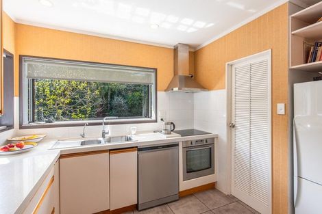 Photo of property in 2 Rata Street, Waikanae, 5036