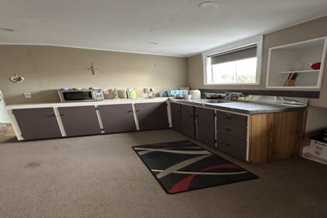 Photo of property in 306 South Road, Omata, New Plymouth, 4374