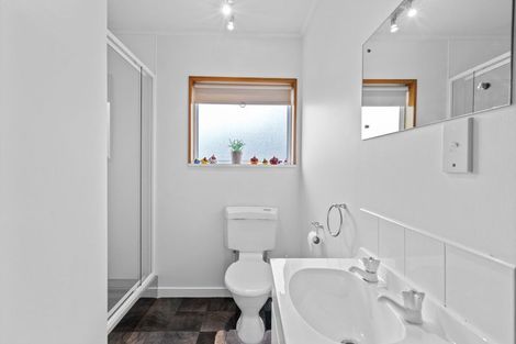 Photo of property in 44 Moana Street, Rosedale, Invercargill, 9810