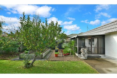 Photo of property in 34 Doment Crescent, Orewa, 0931