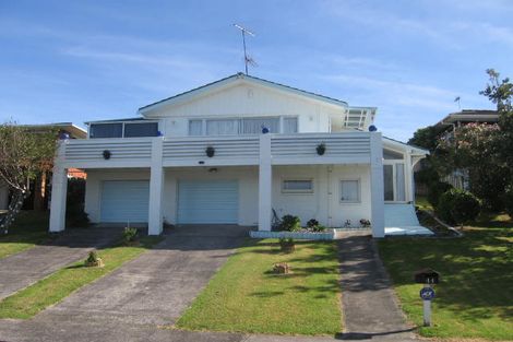 Photo of property in 44 Agincourt Street, Glenfield, Auckland, 0629