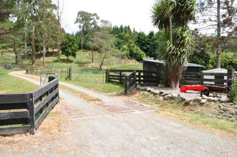 Photo of property in 418 Pahiatua Aokautere Road, Aokautere, Palmerston North, 4471
