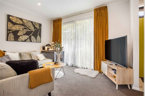 Photo of property in 8 Uku Lane, Hobsonville, Auckland, 0616