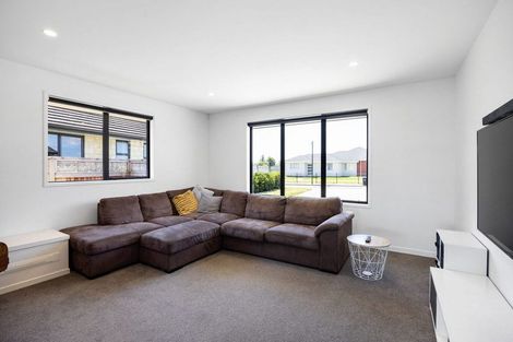 Photo of property in 7 Hyatt Close, Leamington, Cambridge, 3432