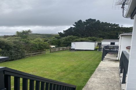 Photo of property in 8 Bushland Grove, Paparangi, Wellington, 6037