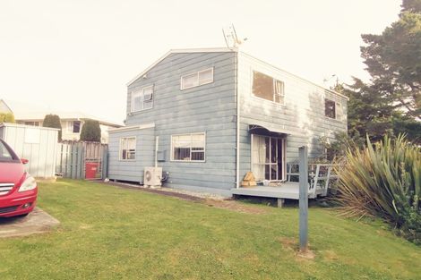 Photo of property in 20b Invercargill Drive, Kelson, Lower Hutt, 5010