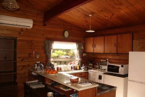 Photo of property in 4 Blackman Avenue, Sawyers Bay, Port Chalmers, 9023