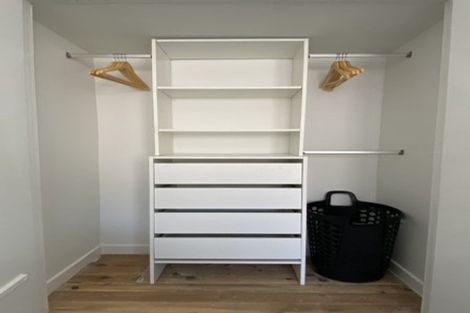 Photo of property in Illawarra Flats, 8/6 Brighton Road, Parnell, Auckland, 1052