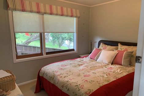 Photo of property in 92a Churton Drive, Churton Park, Wellington, 6037