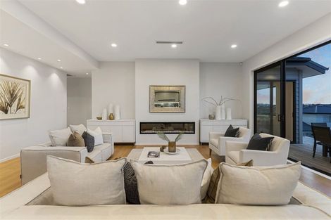 Photo of property in 50 Wainui Road, Silverdale, 0932