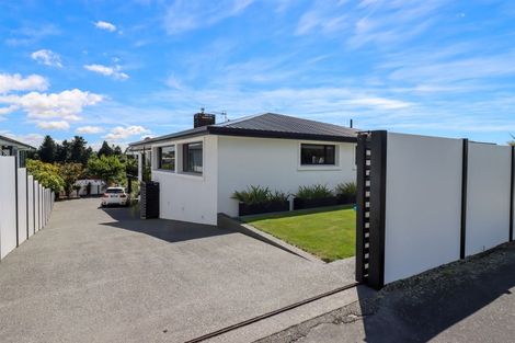 Photo of property in 219 Douglas Street, Highfield, Timaru, 7910