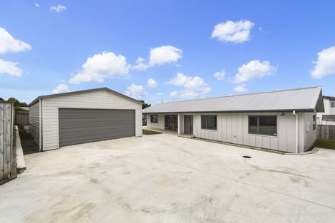 Photo of property in 24 Poplar Grove, Feilding, 4702