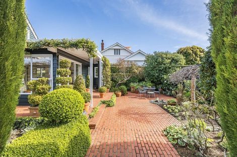 Photo of property in 30 Jubilee Road, Khandallah, Wellington, 6035