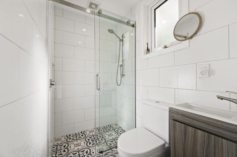 Photo of property in 64 Roseneath Terrace, Roseneath, Wellington, 6011