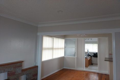 Photo of property in 38 Beaumonts Way, Manurewa, Auckland, 2102