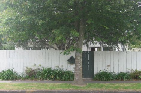 Photo of property in 1/43 Rimu Street, New Lynn, Auckland, 0600