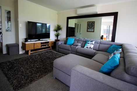 Photo of property in 6 Palm Court, Mount Maunganui, 3116