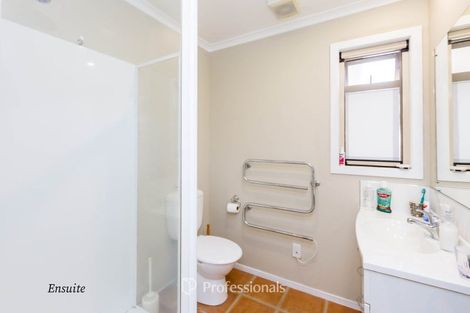 Photo of property in 27b Thackeray Street, Trentham, Upper Hutt, 5018