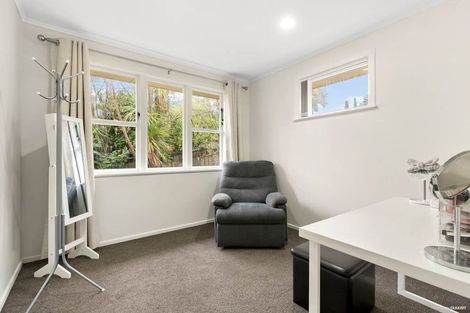 Photo of property in 1/56 Archers Road, Glenfield, Auckland, 0629