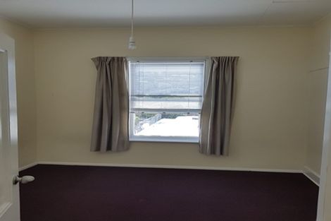 Photo of property in 213 The Parade, Island Bay, Wellington, 6023