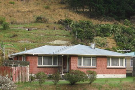Photo of property in 283 Happy Valley Road, Owhiro Bay, Wellington, 6023