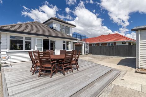 Photo of property in 8 Mappleton Avenue, Burnside, Christchurch, 8053