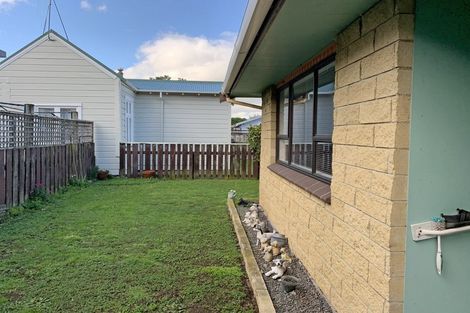 Photo of property in 1a Carlyle Street, Dannevirke, 4930