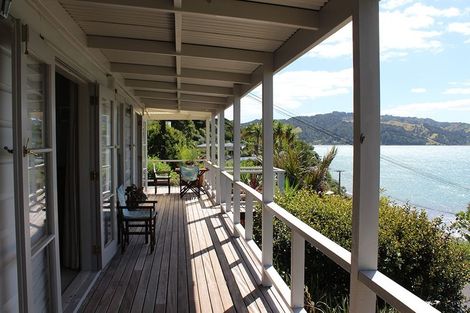Photo of property in 122 Beach Road, Onerahi, Whangarei, 0110