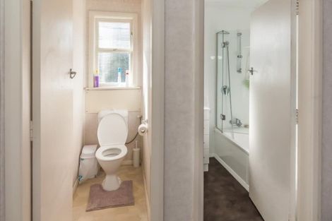 Photo of property in 155 Cambridge Street, Levin, 5510