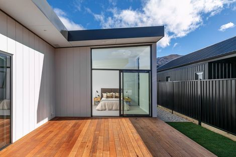 Photo of property in 7 Barton Street, Lake Hawea, 9382