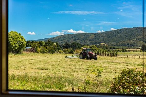 Photo of property in 68a Marchant Road, Kaitoke, Upper Hutt, 5018