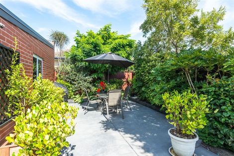 Photo of property in 5 Barlow Street, Ilam, Christchurch, 8041