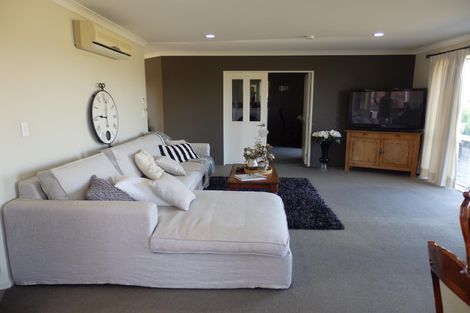 Photo of property in 55a Oaklands Drive, Cambridge, 3434