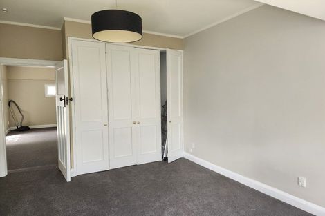 Photo of property in 6 Nikau Street, Eastbourne, Lower Hutt, 5013