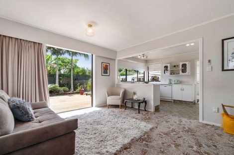 Photo of property in 14 Bannister Place, New Windsor, Auckland, 0600