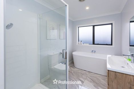 Photo of property in 10 Kerrigan Crescent, Wallaceville, Upper Hutt, 5018