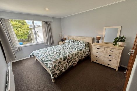 Photo of property in 25 Athlone Crescent, Boulcott, Lower Hutt, 5011