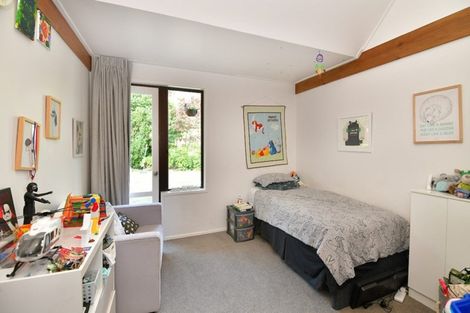 Photo of property in 30 Moontide Road, Kumeu, 0892