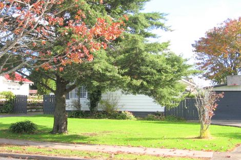 Photo of property in 40 Sikkim Crescent, Clover Park, Auckland, 2019