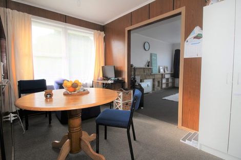 Photo of property in 19 Tairere Crescent, Rosehill, Papakura, 2113