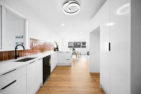 Photo of property in 27 Fuchsia Avenue, Pukete, Hamilton, 3200