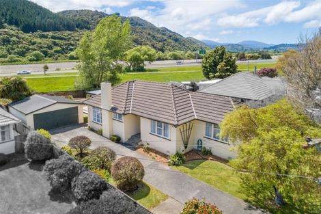 Photo of property in 32 Mcleod Street, Elderslea, Upper Hutt, 5018
